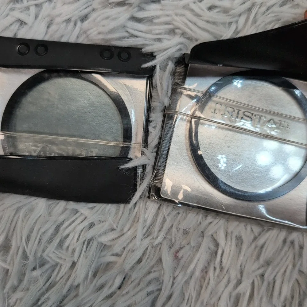 Vintage Nikon EM 35mm Film Camera Multi ‎ Lenses TriStar Filters Case Not Tested